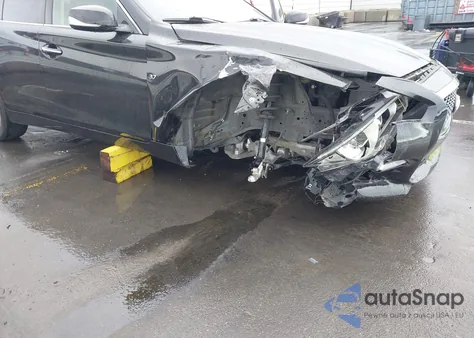 2015 Infiniti Q50 Premium z USA, uszkodzony, nr VIN JN1BV7AP6FM355726